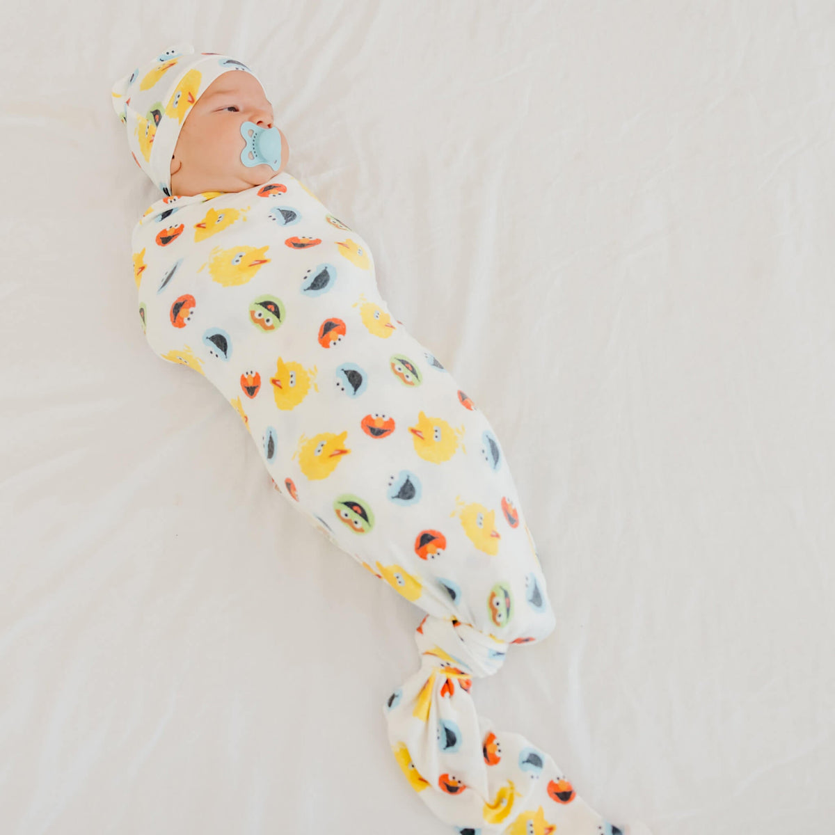 Knit Swaddle Blanket - Sesame Scribbles