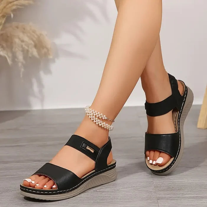 Avarie™ Women's Wedge Sandals