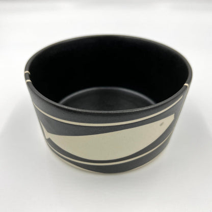 Black Bowl with Fish