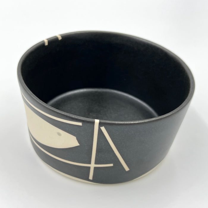 Black Bowl with Fish