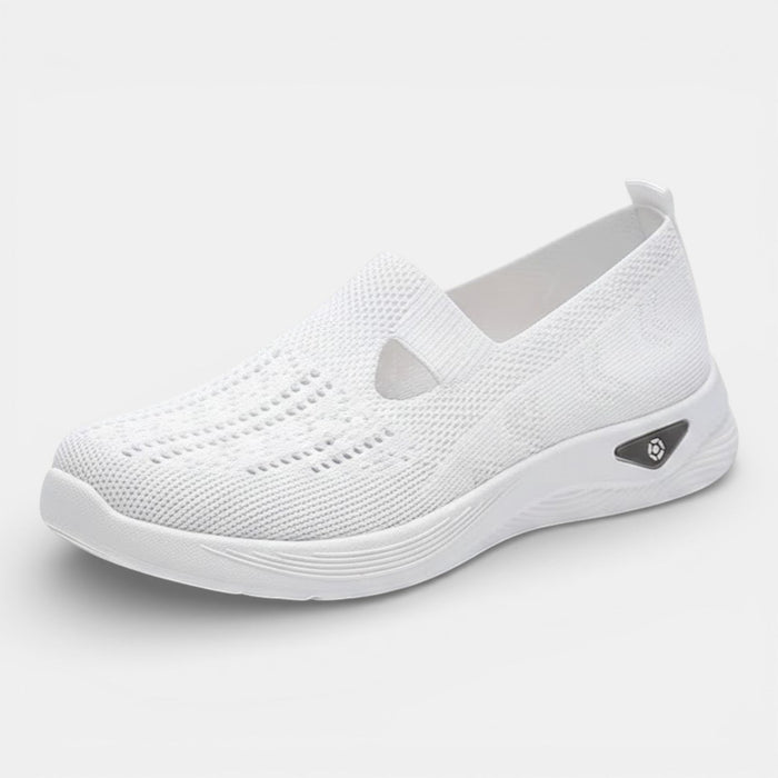 White / 4 AU