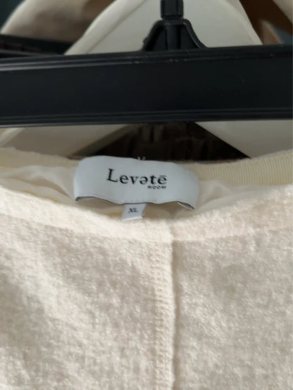 Levete Room Polo-ullkjol
